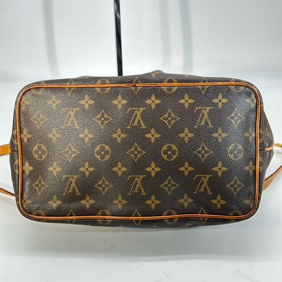 Louis Vuitton Monogram Palermo PM Shoulder Bag - Picture 3 of 15